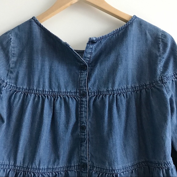 Madewell Tiered Chambray Top w Back button Closure - Picture 5 of 8